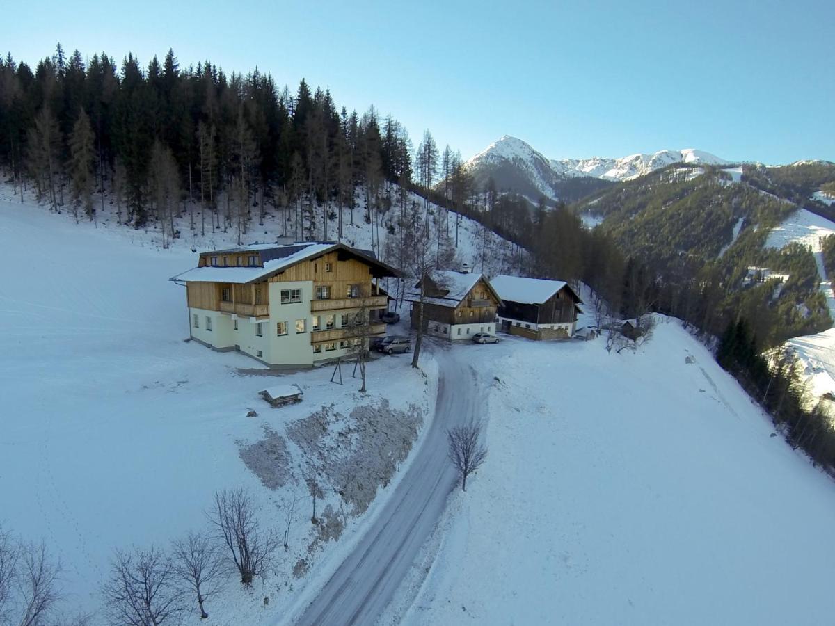 Tonnerhof Bed & Breakfast Шладминг Екстериор снимка